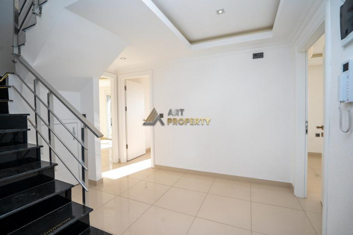 Двухуровневый пентхаус с видом на море и горы в районе Махмутлар, 215,7м - Ракурс 21