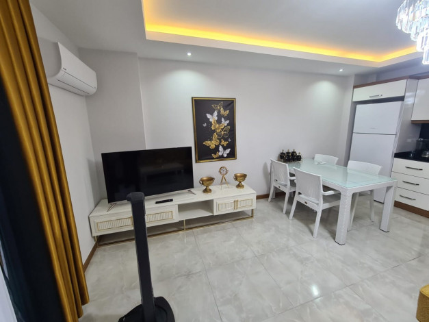 Двухкомнатная квартира с мебелью в центре района Махмутлар, 65 м2 - Ракурс 2