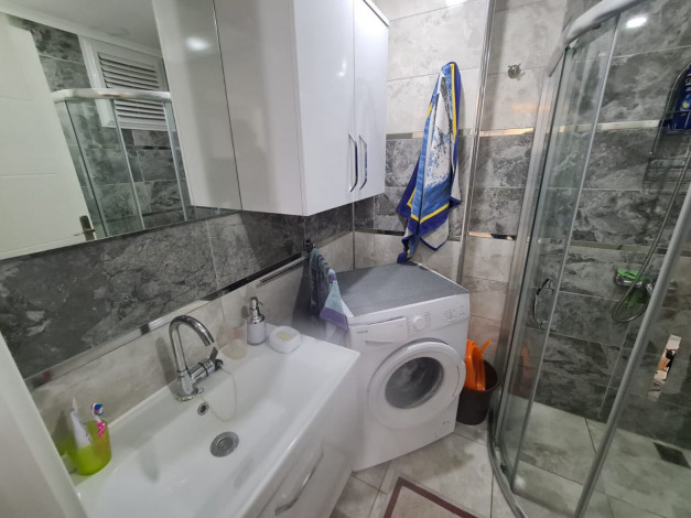 Двухкомнатная квартира с мебелью в центре района Махмутлар, 65 м2 - Ракурс 14