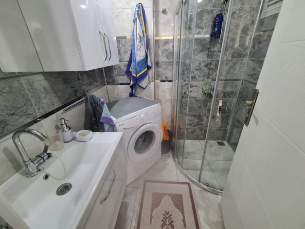 Двухкомнатная квартира с мебелью в центре района Махмутлар, 65 м2 - Ракурс 18