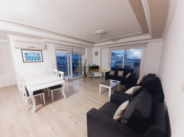 Полностью меблированный пентхаус 4+1 с видом на море и город в центре района Махмутлар, 250 м2 - Ракурс 14