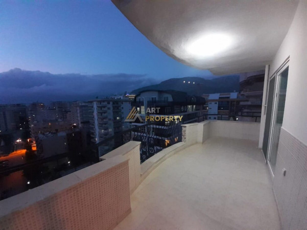 Полностью меблированный пентхаус 4+1 с видом на море и город в центре района Махмутлар, 250 м2 - Ракурс 31