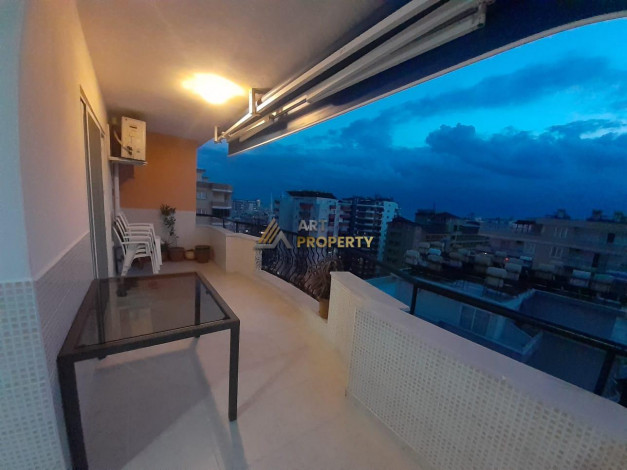 Полностью меблированный пентхаус 4+1 с видом на море и город в центре района Махмутлар, 250 м2 - Ракурс 33