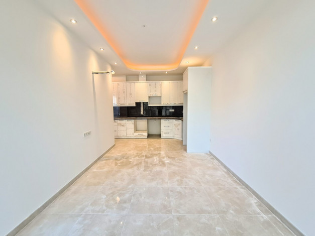 Современная двухкомнатная квартира на высоком этаже вблизи моря в Махмутлар, 60 м2 - Ракурс 15