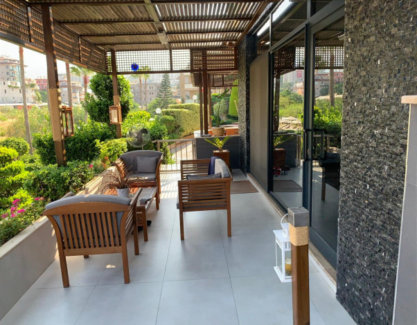 Меблированные апартаменты 4+1 подходящие для получения гражданства в районе Тосмур, 420 м2 - Ракурс 3