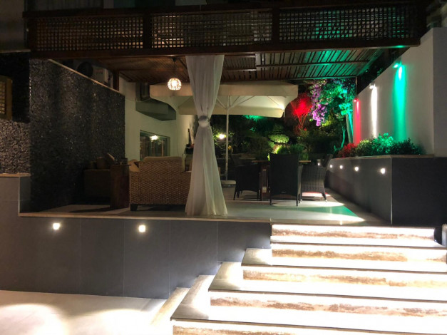 Меблированные апартаменты 4+1 подходящие для получения гражданства в районе Тосмур, 420 м2 - Ракурс 11