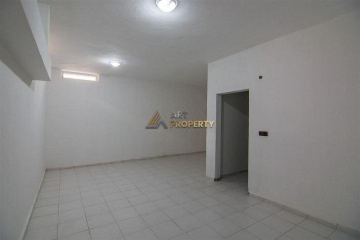 Трехэтажная вилла 3+1 с панорамным видом на море и город в районе Бекташ города Аланья, 230 м2 - Ракурс 26