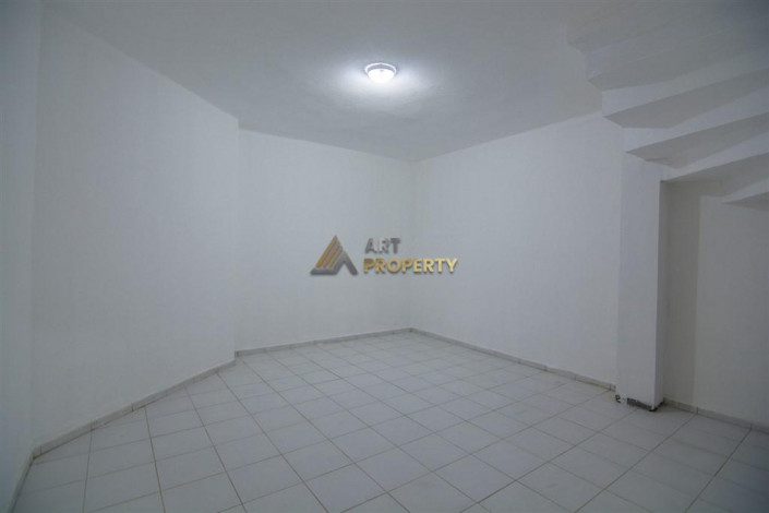 Трехэтажная вилла 3+1 с панорамным видом на море и город в районе Бекташ города Аланья, 230 м2 - Ракурс 28