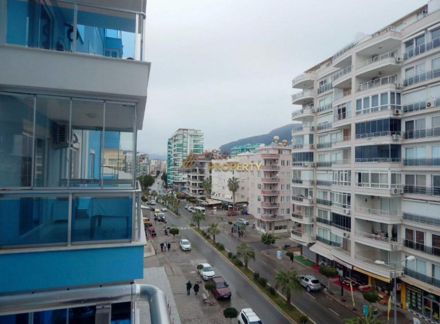 Меблированная квартира 2+1 на первой линии в районе Махмутлар, 110 м2 - Ракурс 6