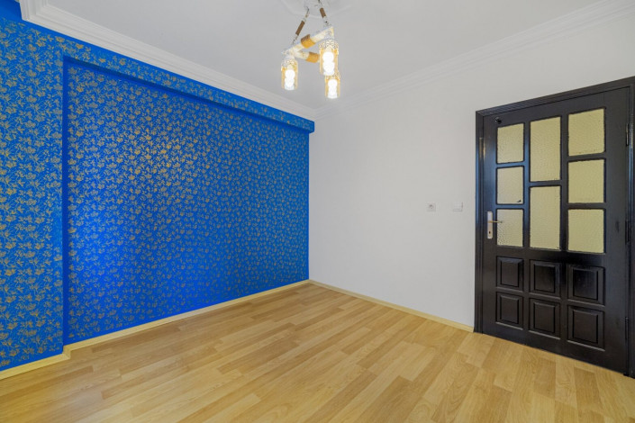 Просторная квартира 3+1 со свежим ремонтом в самом центре города Аланья, 135 м2 - Ракурс 3