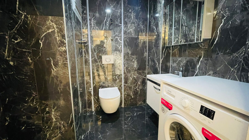 Меблированная двухкомнатная квартира в районе Махмутлар с видом на бассейн, 60м - Ракурс 10