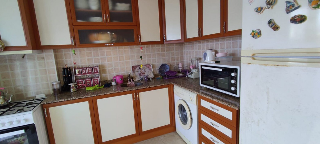 Две меблированные квартиры недалеко от вторничного рынка в районе Махмутлар,  115м - Ракурс 4