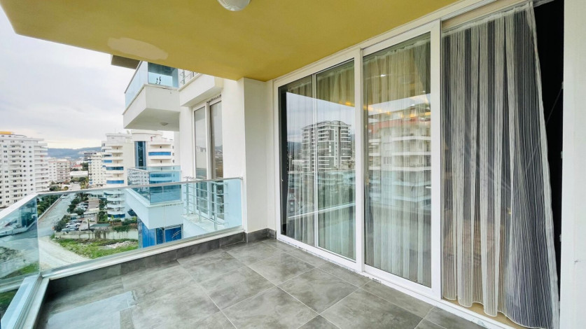 Просторная двухкомнатная квартира на высоком этаже в Махмутлар, 60м2 - Ракурс 8