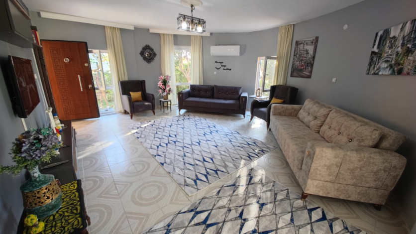 Полностью меблированная вилла 3+1 со свежим ремонтом в Авсаллар, 140 м2 - Ракурс 23