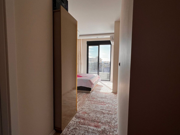 Квартира 2+1 на высоком этаже в комплексе с хорошей инфраструктурой в Махмутларе, 125 м2 - Ракурс 8