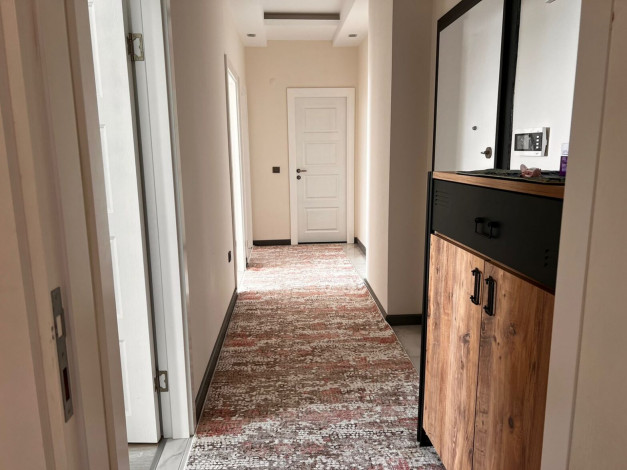 Квартира 2+1 на высоком этаже в комплексе с хорошей инфраструктурой в Махмутларе, 125 м2 - Ракурс 10