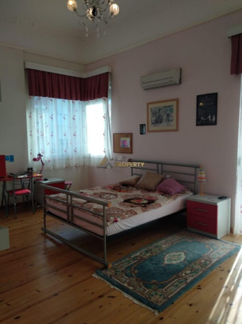 Меблированная двухэтажная вилла 5+1 с собственным бассейном, 230 м2 - Ракурс 16