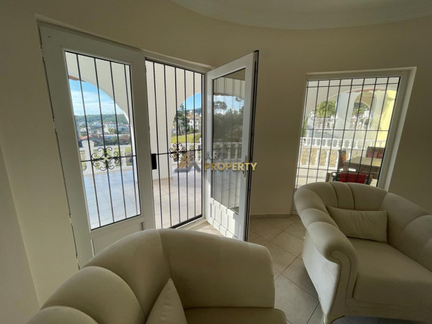 Двухэтажная полностью меблированная вилла с большой собственной территорией в Авсаллар, 220 м2 - Ракурс 12