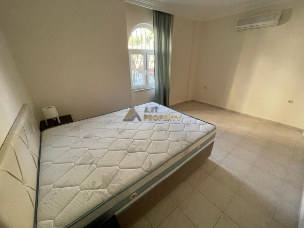 Двухэтажная полностью меблированная вилла с большой собственной территорией в Авсаллар, 220 м2 - Ракурс 27