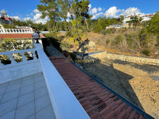 Двухэтажная полностью меблированная вилла с большой собственной территорией в Авсаллар, 220 м2 - Ракурс 46