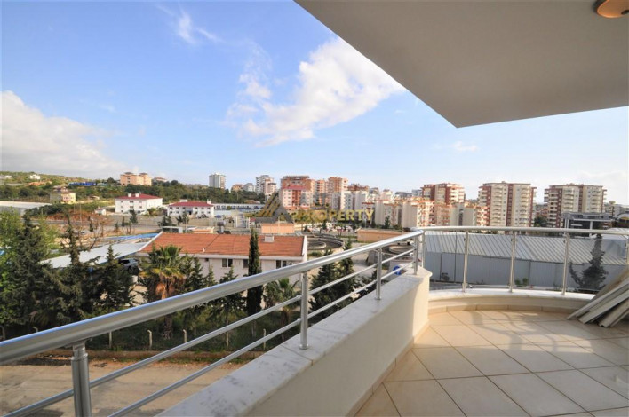 Пятикомнатная квартира - пентхаус в комплексе с бассейном в районе Тосмур, 150 м2 - Ракурс 46