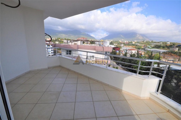 Пятикомнатная квартира - пентхаус в комплексе с бассейном в районе Тосмур, 150 м2 - Ракурс 48