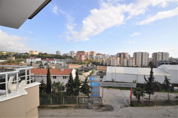 Пятикомнатная квартира - пентхаус в комплексе с бассейном в районе Тосмур, 150 м2 - Ракурс 53