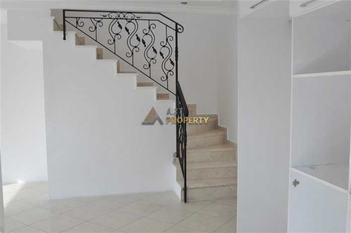 Пятикомнатная квартира - пентхаус в комплексе с бассейном в районе Тосмур, 150 м2 - Ракурс 84