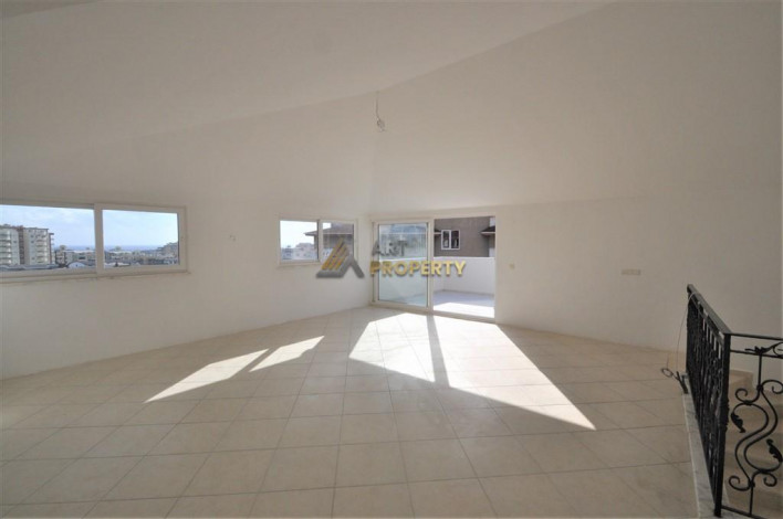 Пятикомнатная квартира - пентхаус в комплексе с бассейном в районе Тосмур, 150 м2 - Ракурс 100