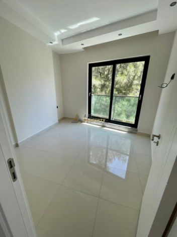 Просторная двухкомнатная квартира в хорошем комплексе в Авсаллар, 50м2 - Ракурс 10