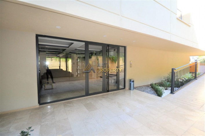 Двухкомнатная квартира в новом доме в самом центре города Аланья, 55 м2 - Ракурс 5