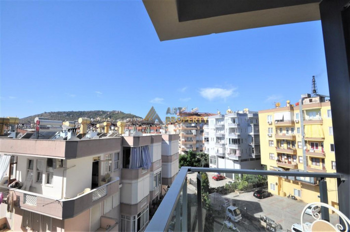 Двухкомнатная квартира в новом доме в самом центре города Аланья, 55 м2 - Ракурс 23