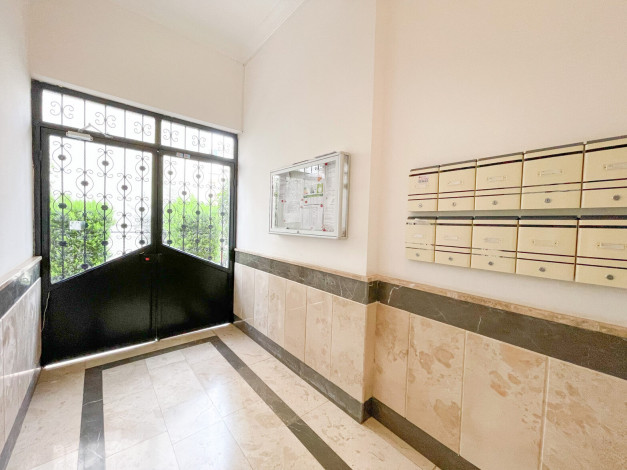 Полностью меблированная квартира 2+1 в 200 метрах от моря в Махмутларе, 110 м2 - Ракурс 8