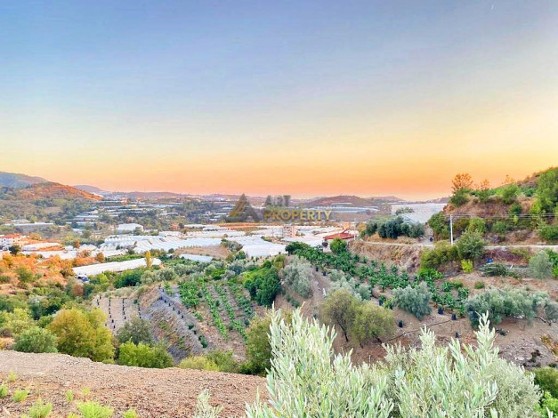 Просторный участок земли с видом на море и горы в Аланье, 540 м2 - Ракурс 28
