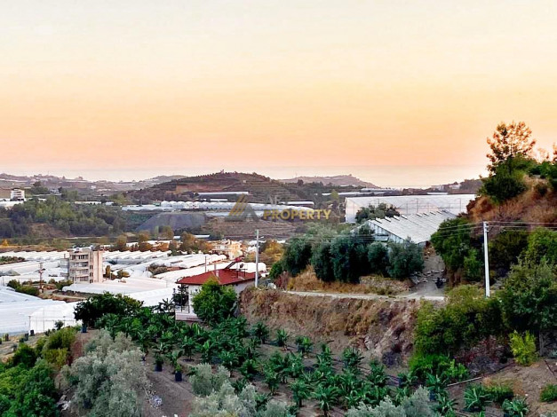 Просторный участок земли с видом на море и горы в Аланье, 540 м2 - Ракурс 34