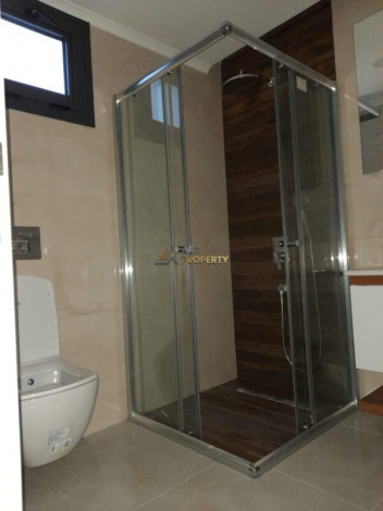 Просторная квартира 2+1 на первой береговой линии с видом на море в Махмутларе,105м2 - Ракурс 9