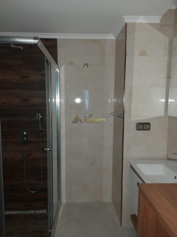 Просторная квартира 2+1 на первой береговой линии с видом на море в Махмутларе,105м2 - Ракурс 15