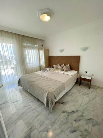 Просторная меблированная квартира в районе Тосмур, 130м - Ракурс 17