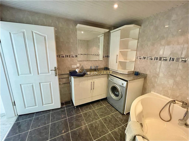 Просторная меблированная квартира в районе Тосмур, 130м - Ракурс 18