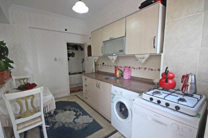 Бюджетная квартира 2+1 в 350 метрах от моря в Махмутларе, 100 м2 - Ракурс 6