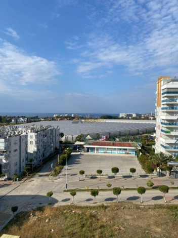 Трехкомнатная квартира с панорамным видом на море в районе Авсаллар, 110 м2 - Ракурс 3