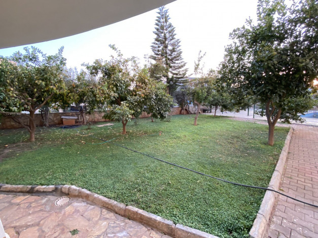 Трехкомнатная квартира с панорамным видом на море в районе Авсаллар, 110 м2 - Ракурс 13