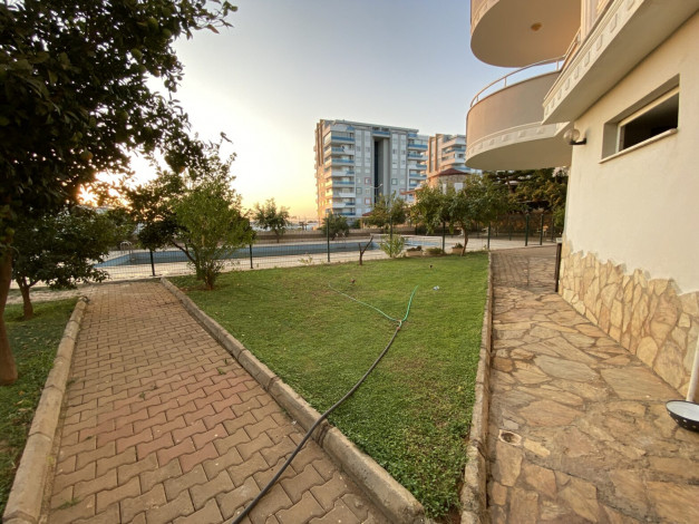 Трехкомнатная квартира с панорамным видом на море в районе Авсаллар, 110 м2 - Ракурс 14