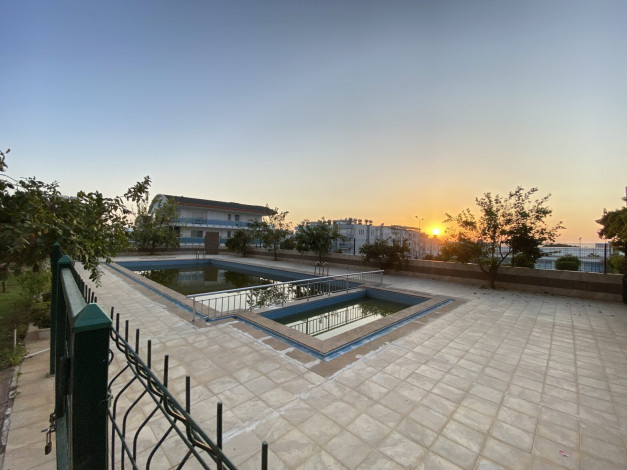 Трехкомнатная квартира с панорамным видом на море в районе Авсаллар, 110 м2 - Ракурс 16