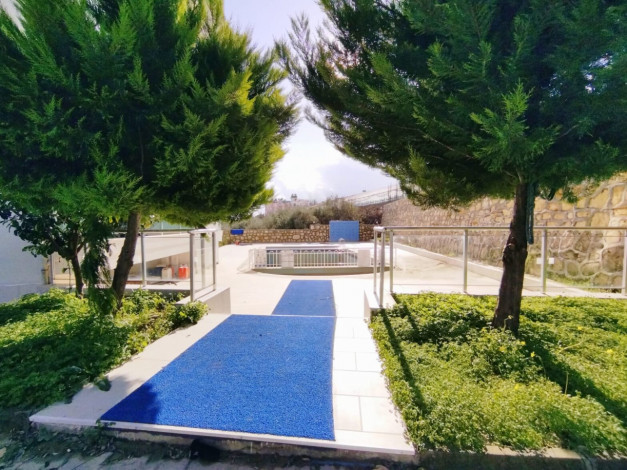 Квартира 1+1 на срочной продаже в Авсалларе, 65 м2 - Ракурс 2