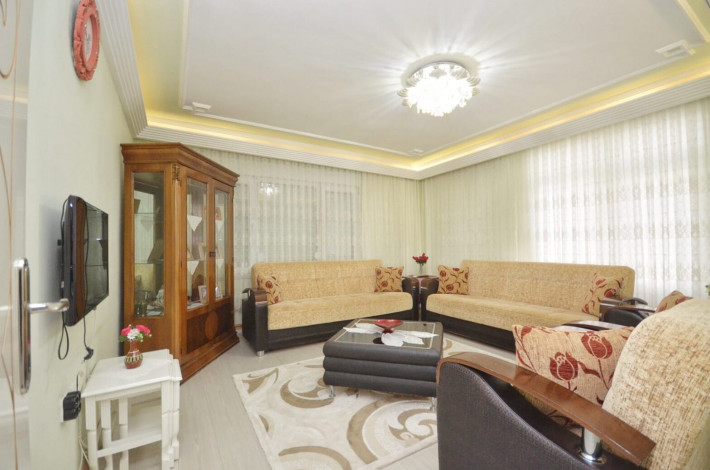 Меблированная трехкомнатная квартира в 150 метрах от моря в центре Махмутлара, 105 м2 - Ракурс 10