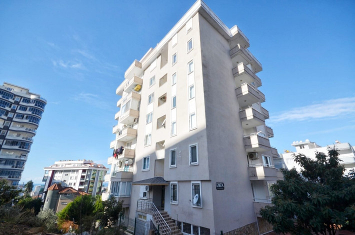 Меблированная квартира 2+1 с отдельной кухней в районе Махмутлар, 125 м2 - Ракурс 8