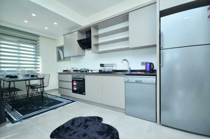 Трехкомнатная квартира с люксовой мебелью в комплексе с инфраструктурой в Махмутларе, 100 м2 - Ракурс 7