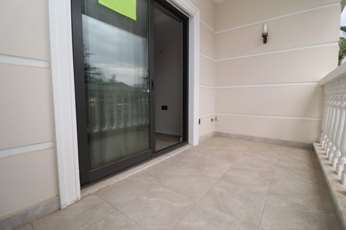 Двухкомнатная квартира в резиденции класса Люкс в центре Алании, 60м - Ракурс 8