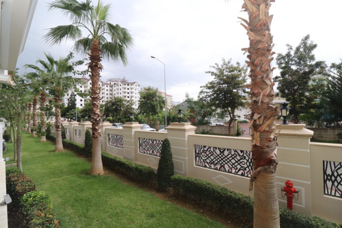 Двухкомнатная квартира в резиденции класса Люкс в центре Алании, 60м - Ракурс 9